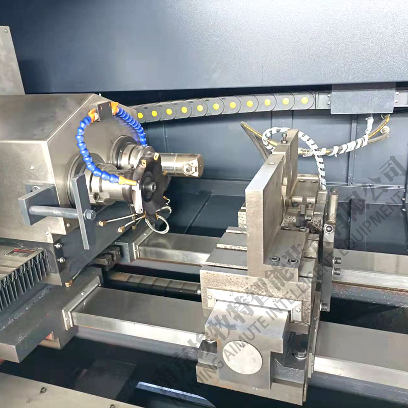 四軸銑打機細節