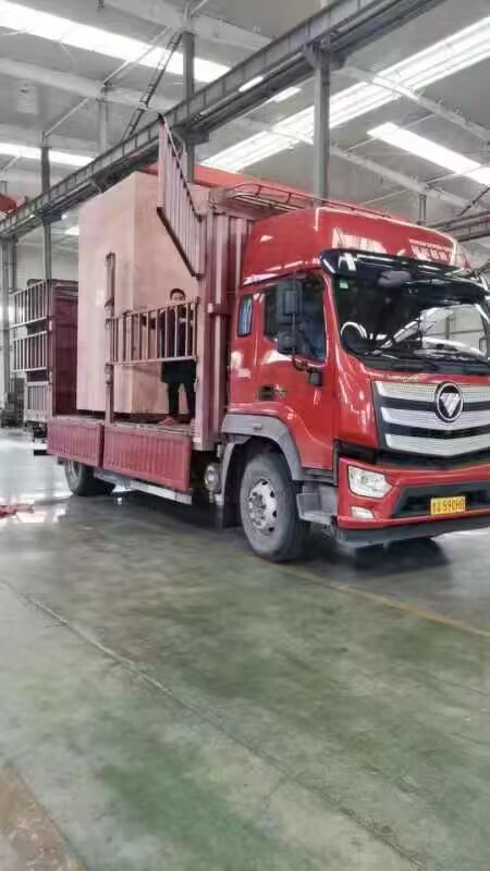 數控立式車床複合發往俄羅斯（sī）客戶