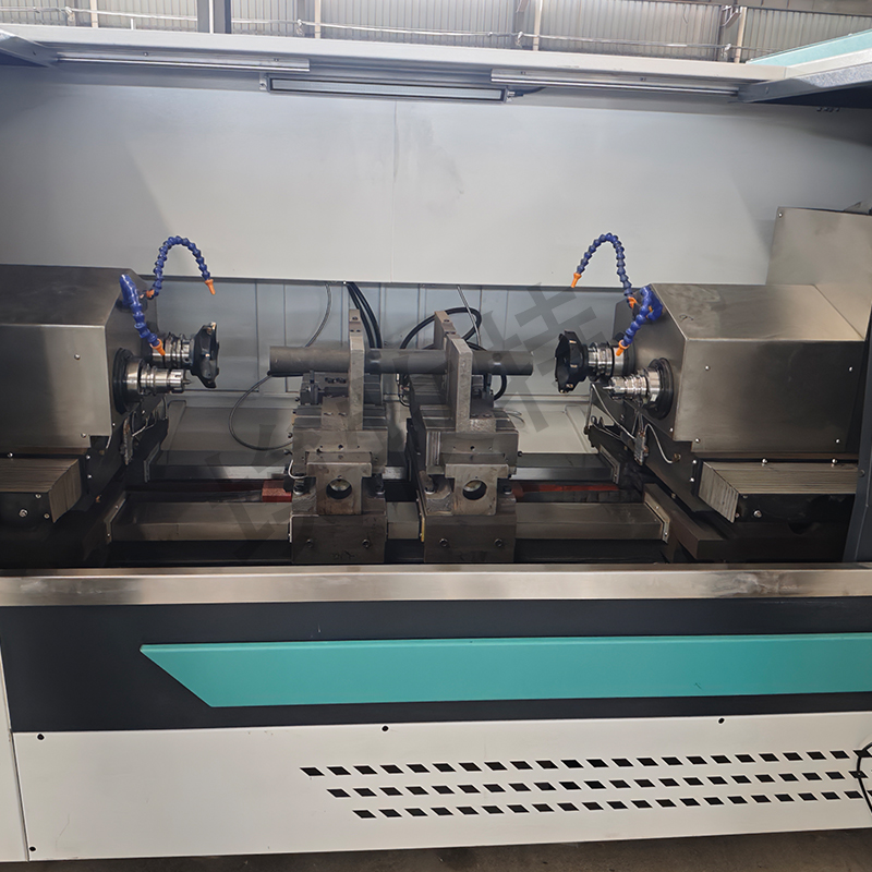 四軸銑端麵打中（zhōng）心孔機（jī）床ZX300-1200